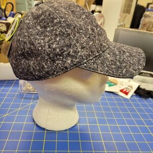 Athletic Works Hidden Pony Tail Hole Adj Cap NWT